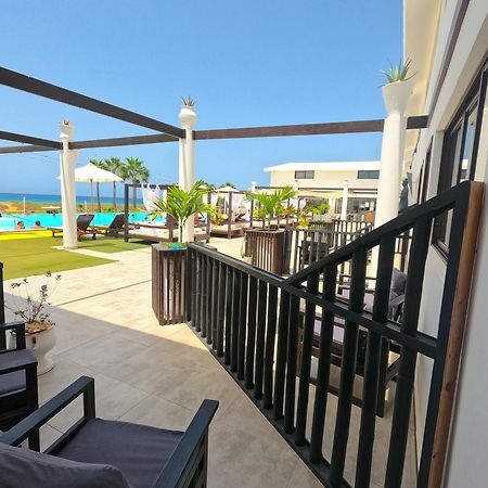 Hotel Livvo Budha Beach Санта-Мария Экстерьер фото