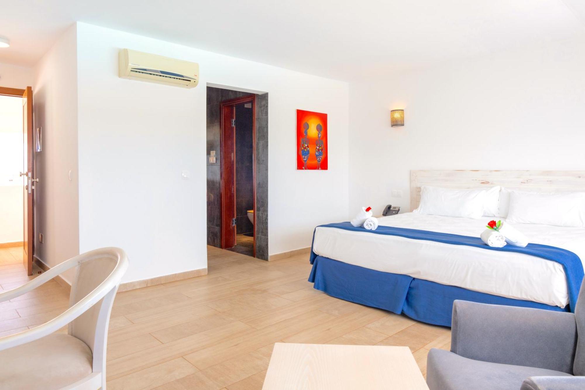 Hotel Livvo Budha Beach Санта-Мария Экстерьер фото