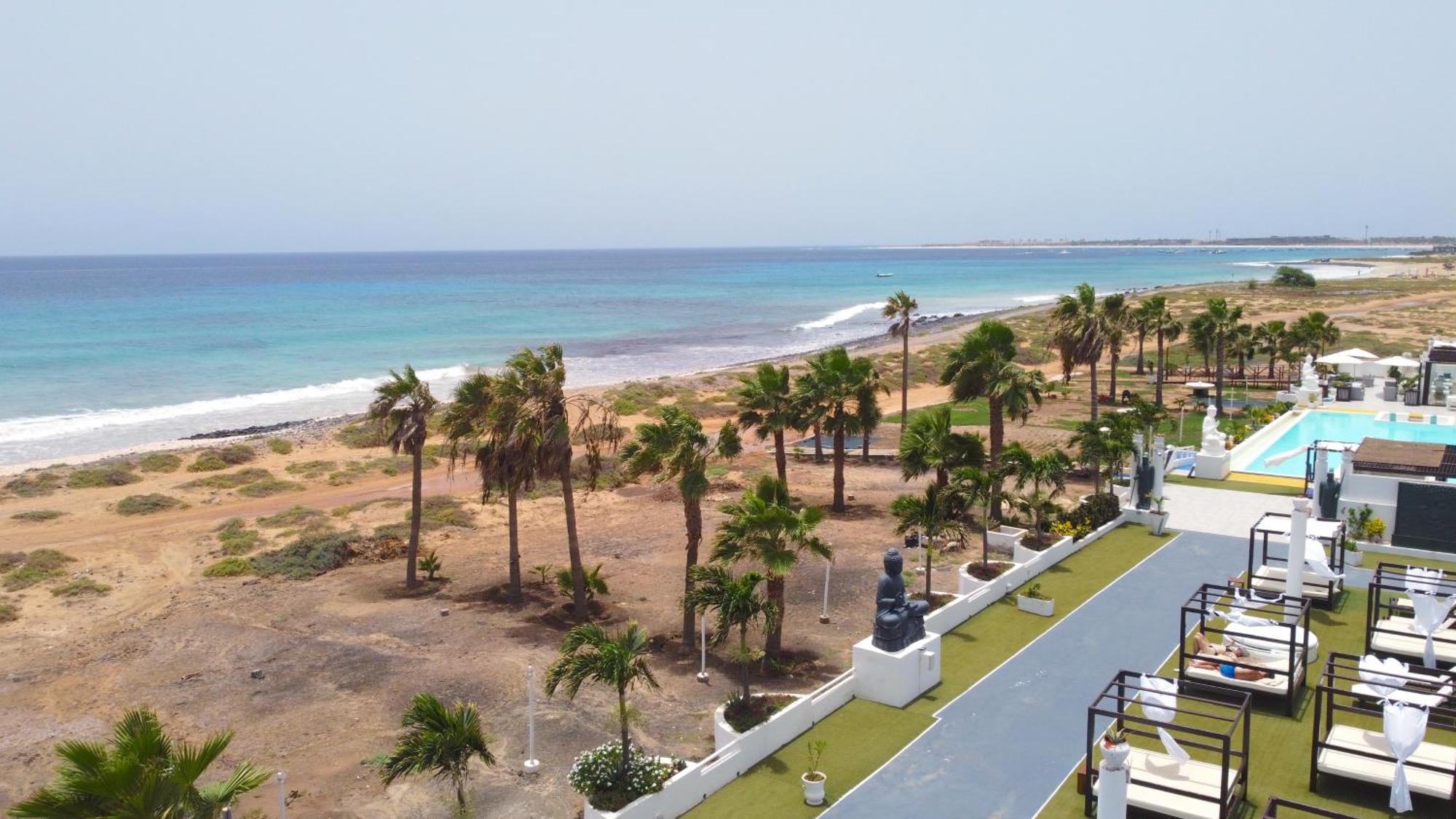 Hotel Livvo Budha Beach Санта-Мария Экстерьер фото
