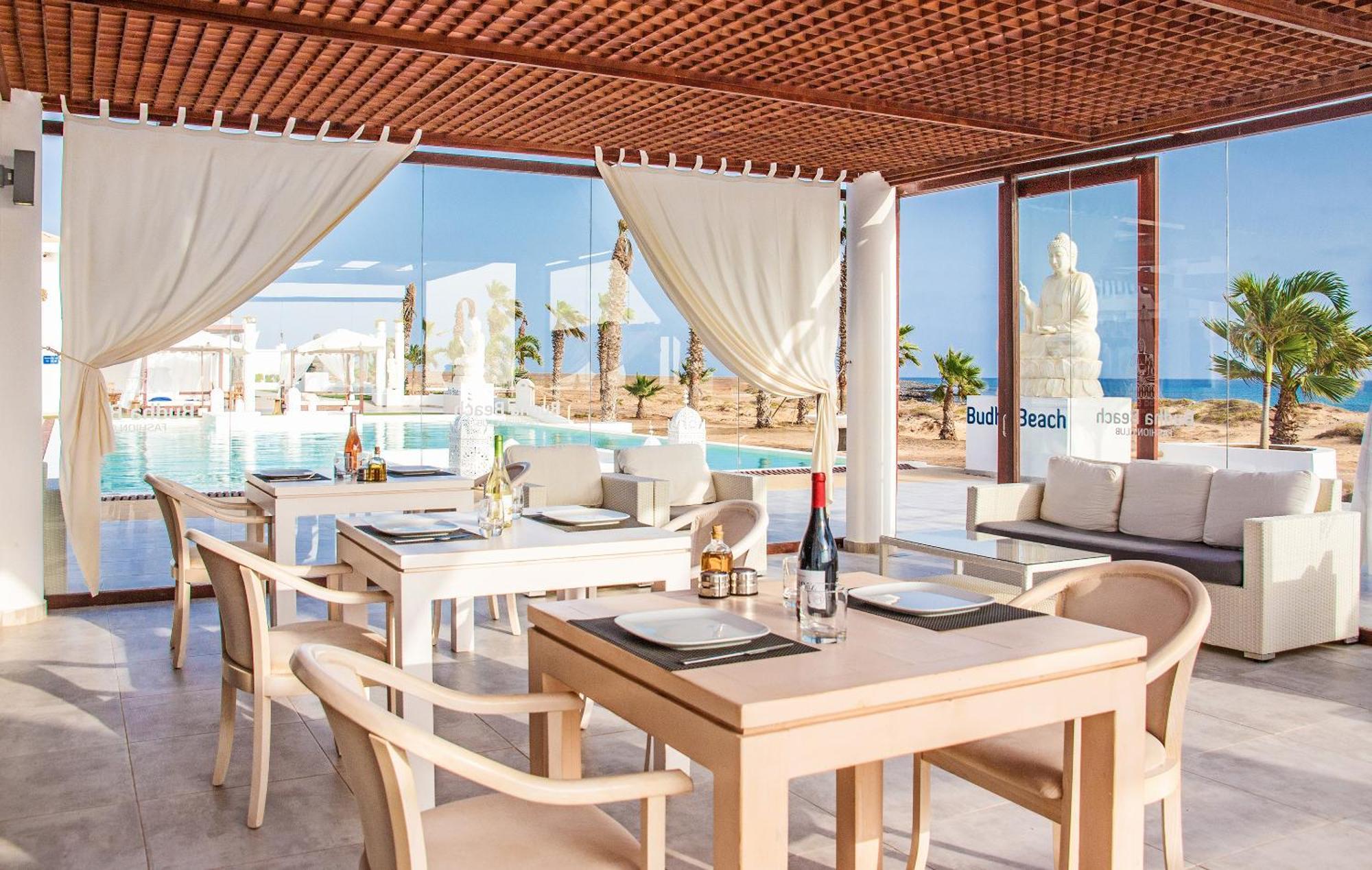 Hotel Livvo Budha Beach Санта-Мария Экстерьер фото