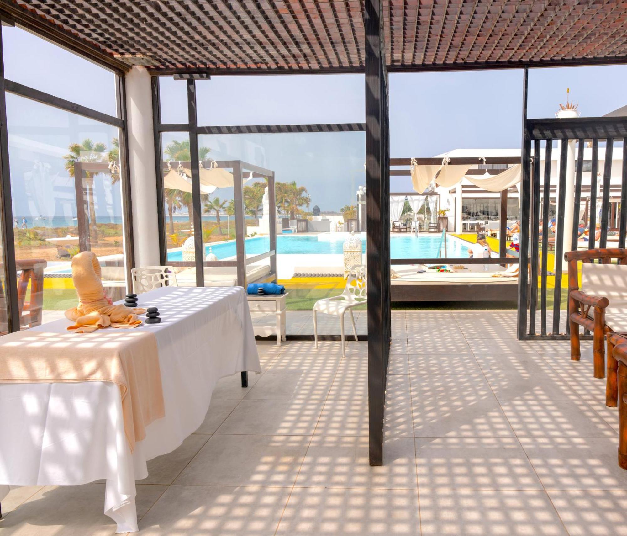 Hotel Livvo Budha Beach Санта-Мария Экстерьер фото
