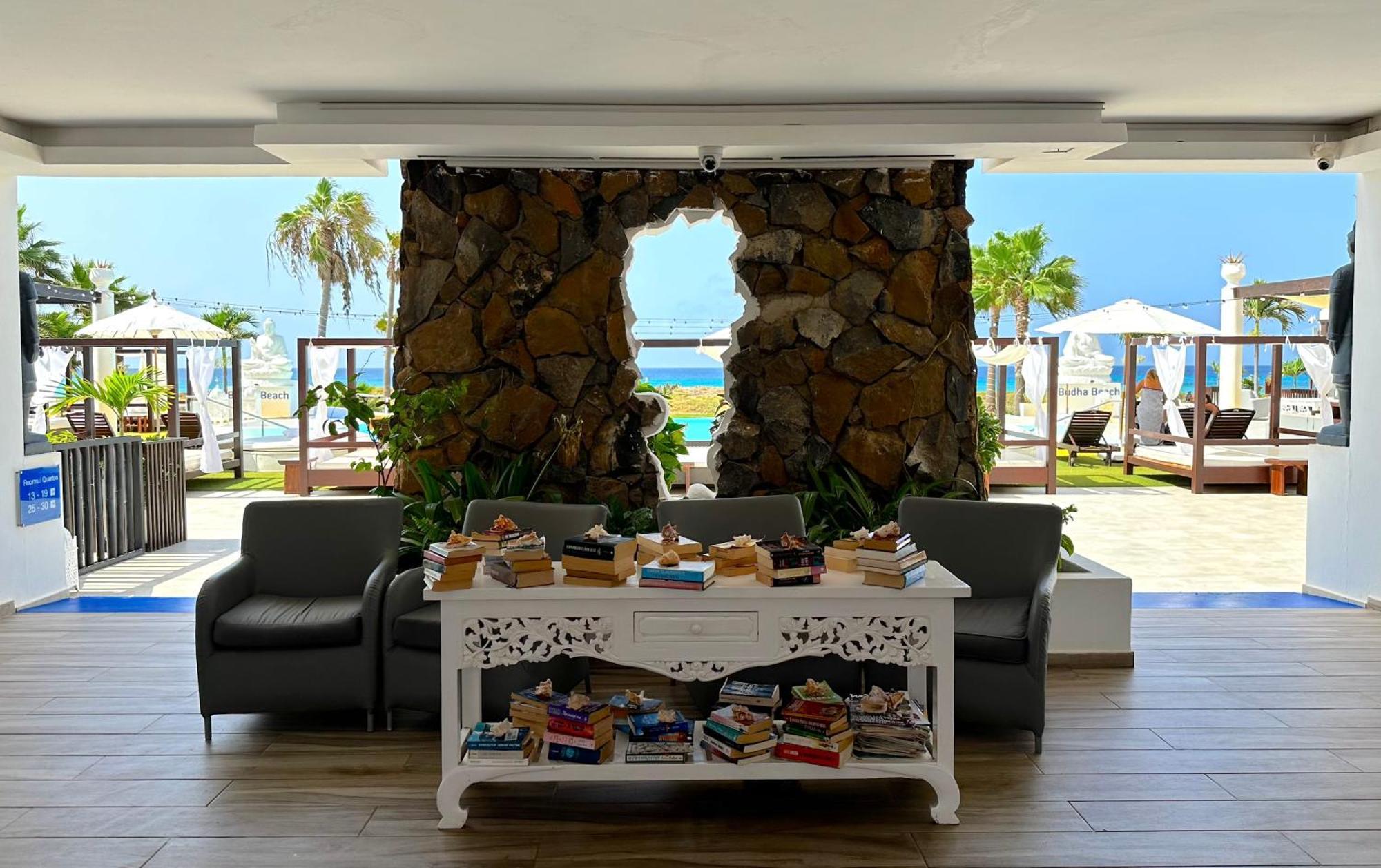 Hotel Livvo Budha Beach Санта-Мария Экстерьер фото