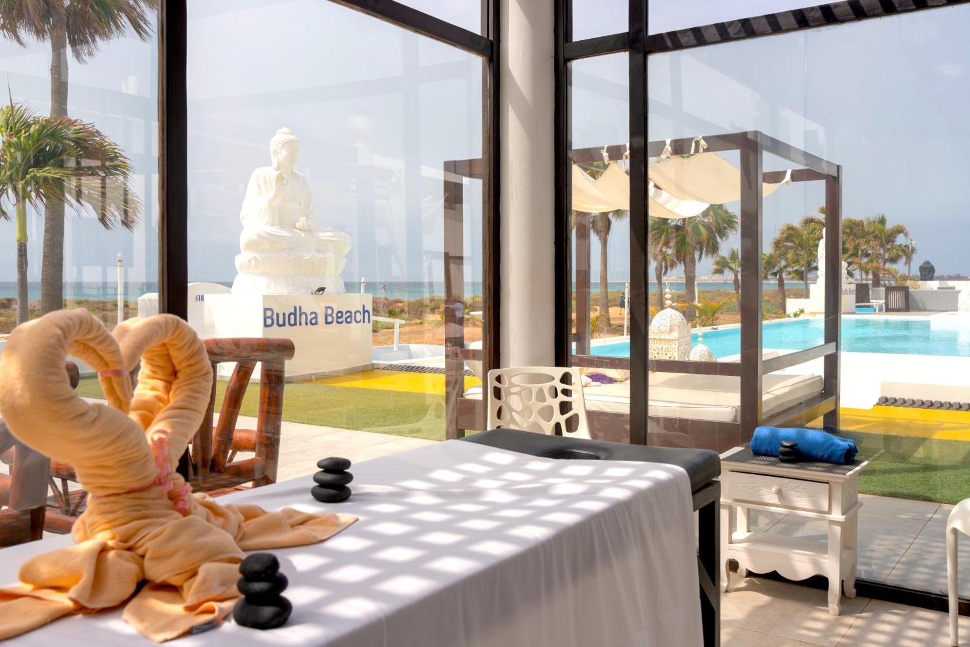 Hotel Livvo Budha Beach Санта-Мария Экстерьер фото
