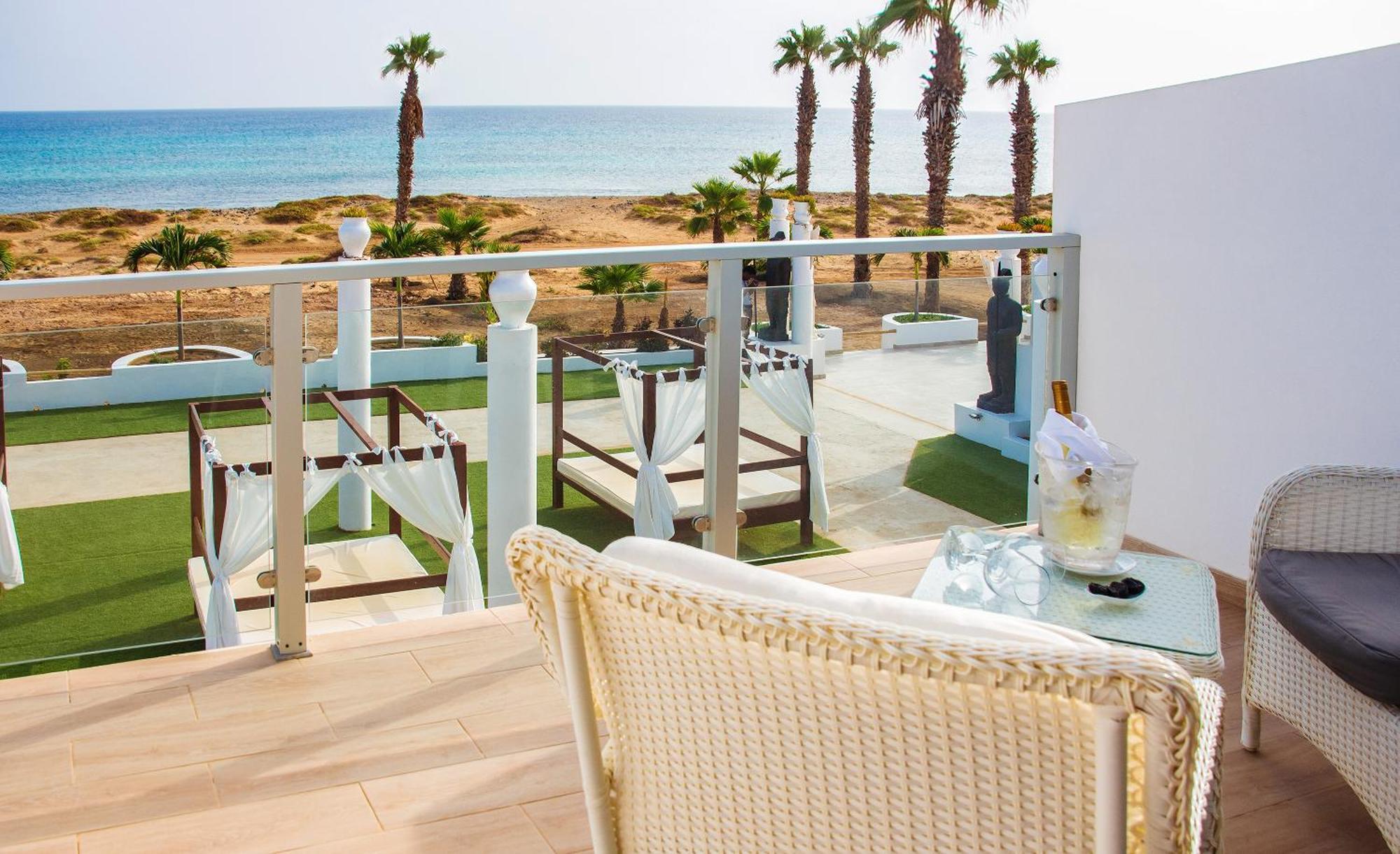 Hotel Livvo Budha Beach Санта-Мария Номер фото